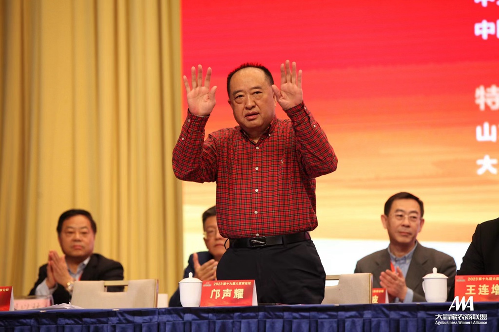 news03.jpg news03.jpg